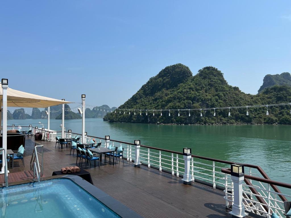 Paradise Grand Cruise &#8211; Lan Ha Bay