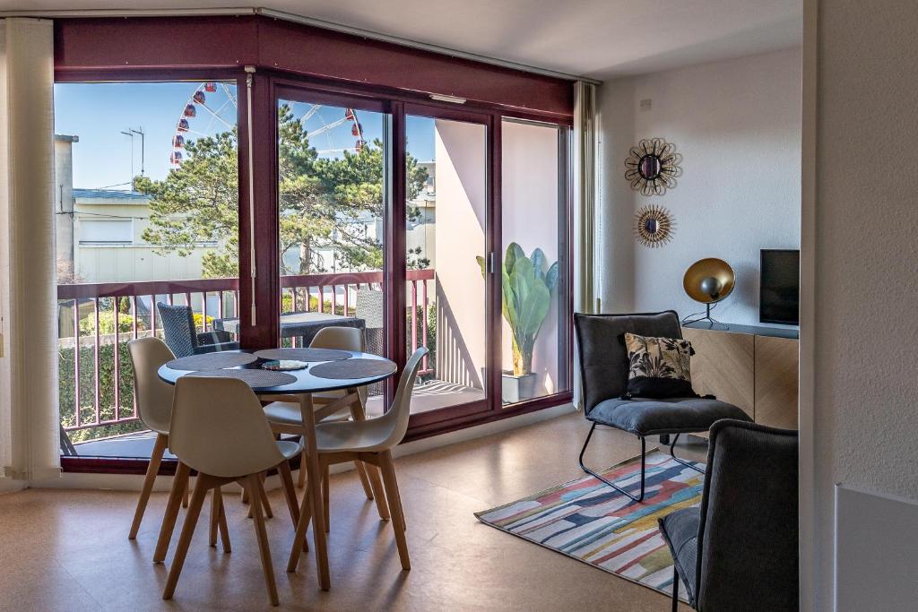 LE DANVIN - Spacieux Studio 4 pers - Grand balcon - A 150 m de la Plage - 1