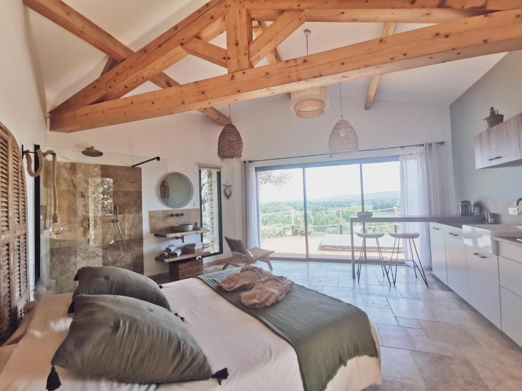 LE CABANON 2.42, Le Thor