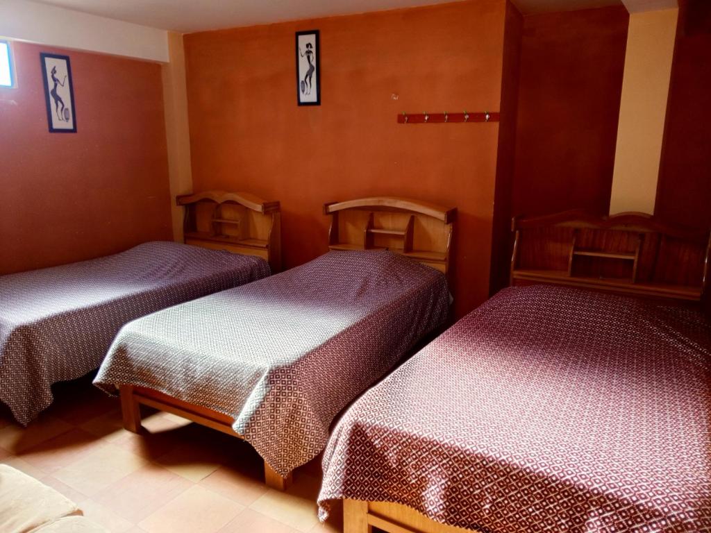 Hostal Puerto Alegre - 3