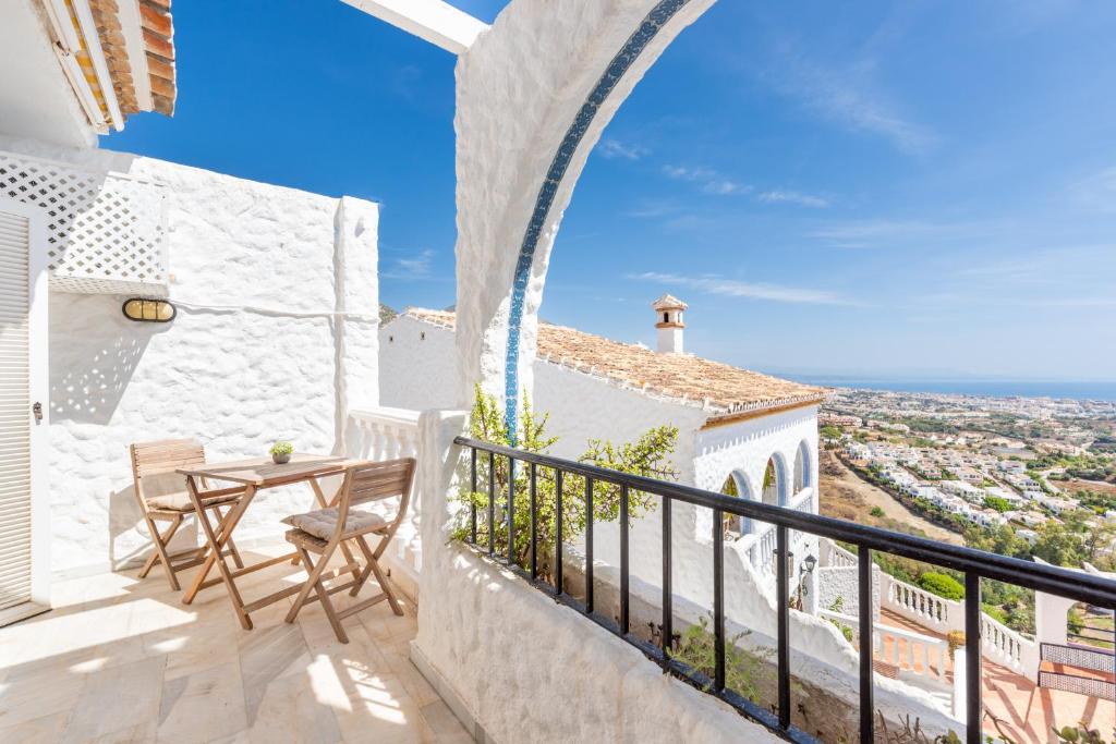 Casa de la Buena Vida - 3 Bedroom Townhouse with Sea View - 5