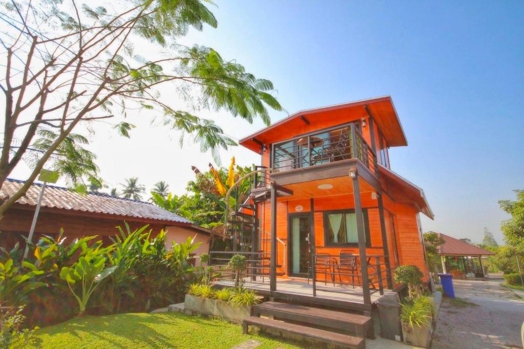 Garden, Bannsuan Marigold in Kamphaeng Phet