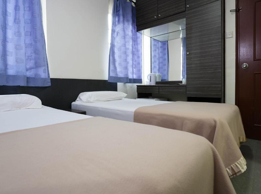 Amrise Hotel