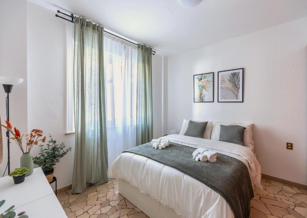 [8 min dalla METRO] Casa Elegante con Netflix e Wifi - 1