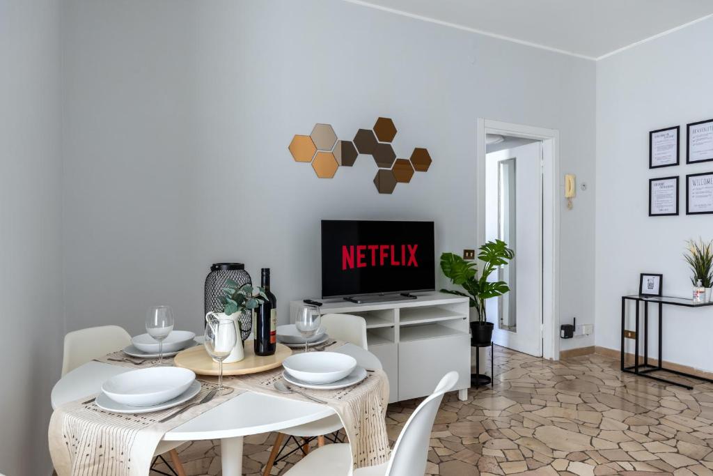 [8 min dalla METRO] Casa Elegante con Netflix e Wifi - 4