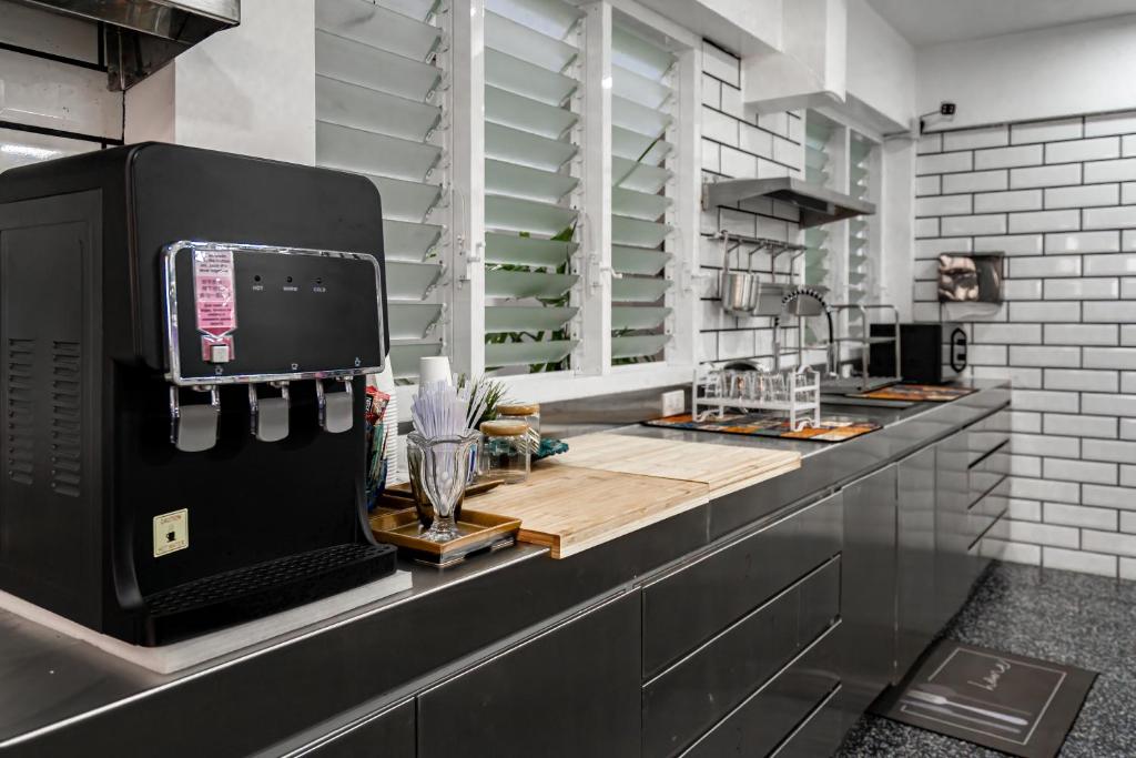 Shared lounge/TV area