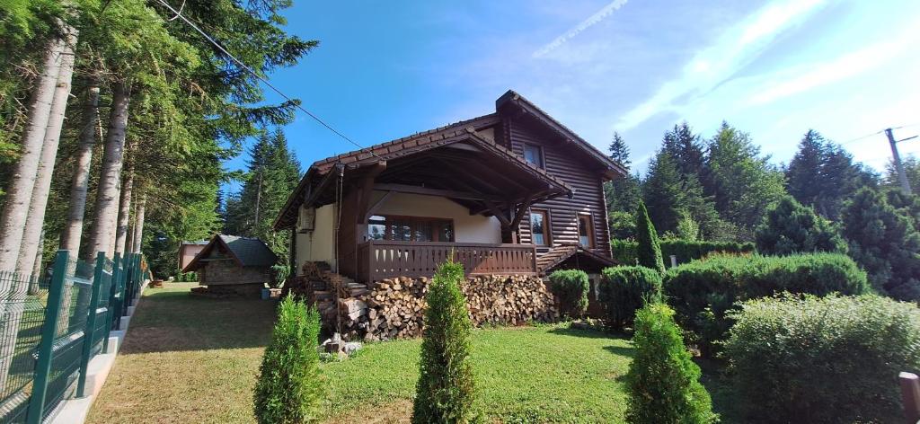 Sarajevo Forest Retreat - 2