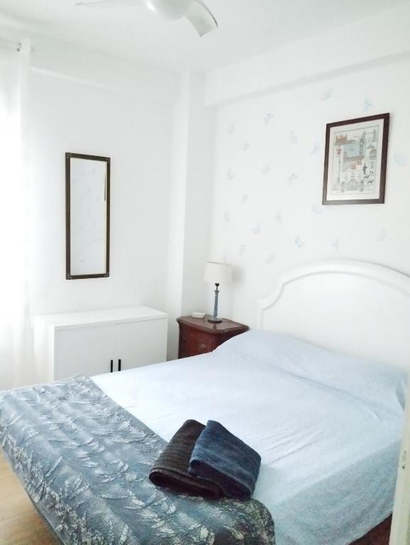 Apartamento luminoso y nuevo en Madrid Rio, Мадрид