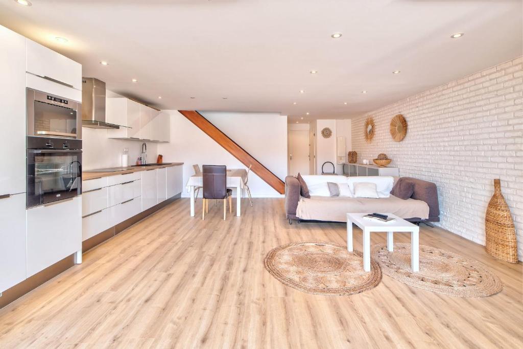 Apartment Felix Superb apartment with terace and sea view, Cannes