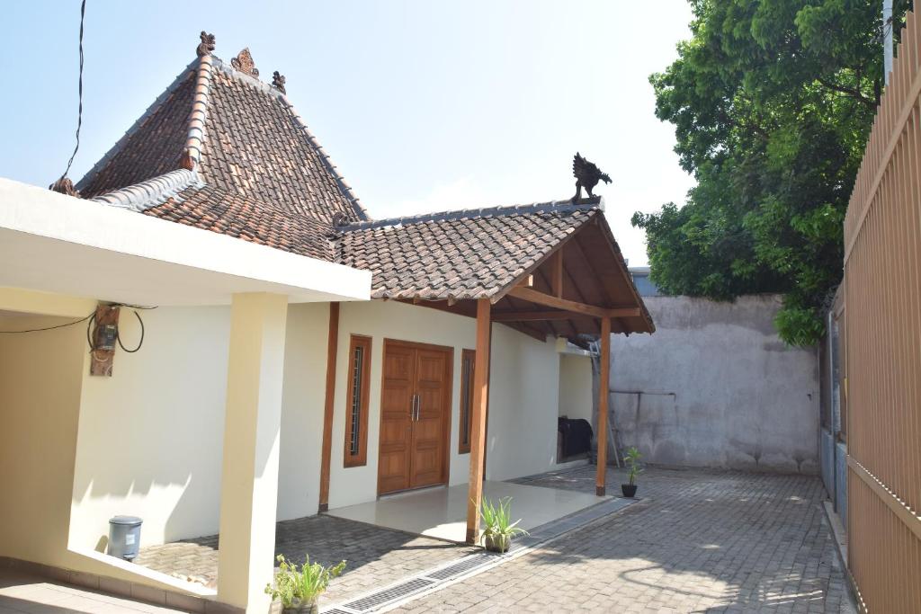 Kerinci Hill Holiday Home, Dago Golf