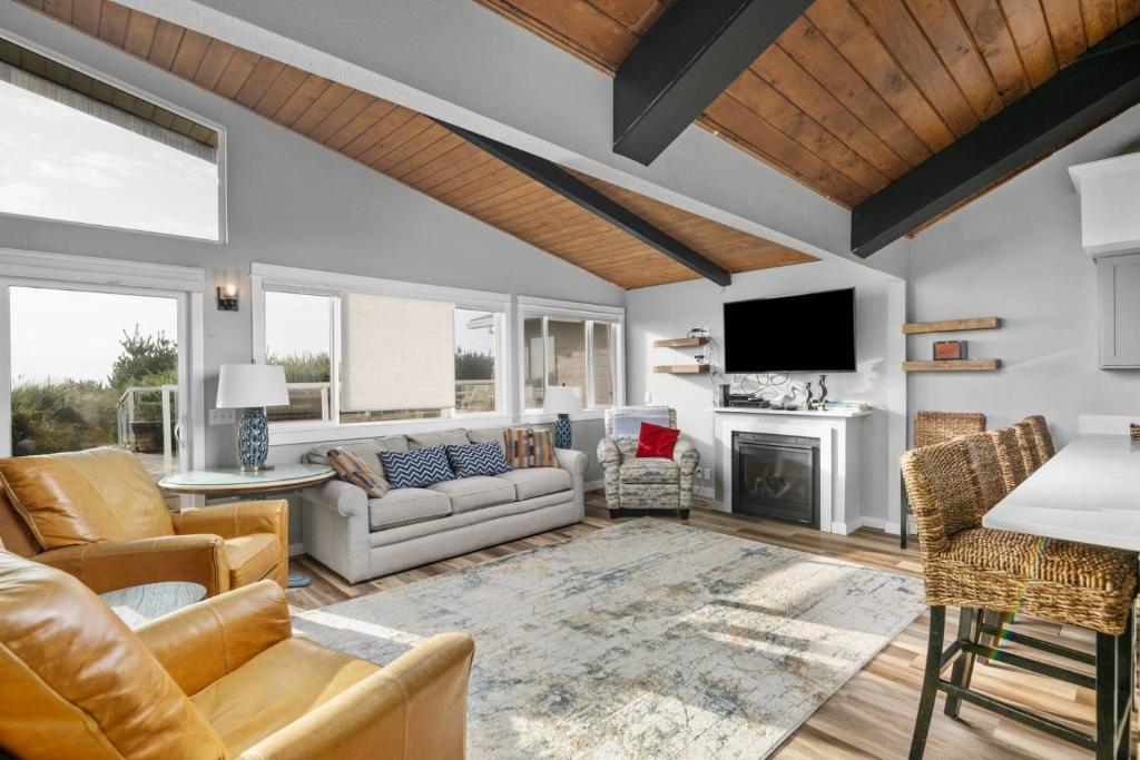 Once Upon a Tide, Rockaway Beach