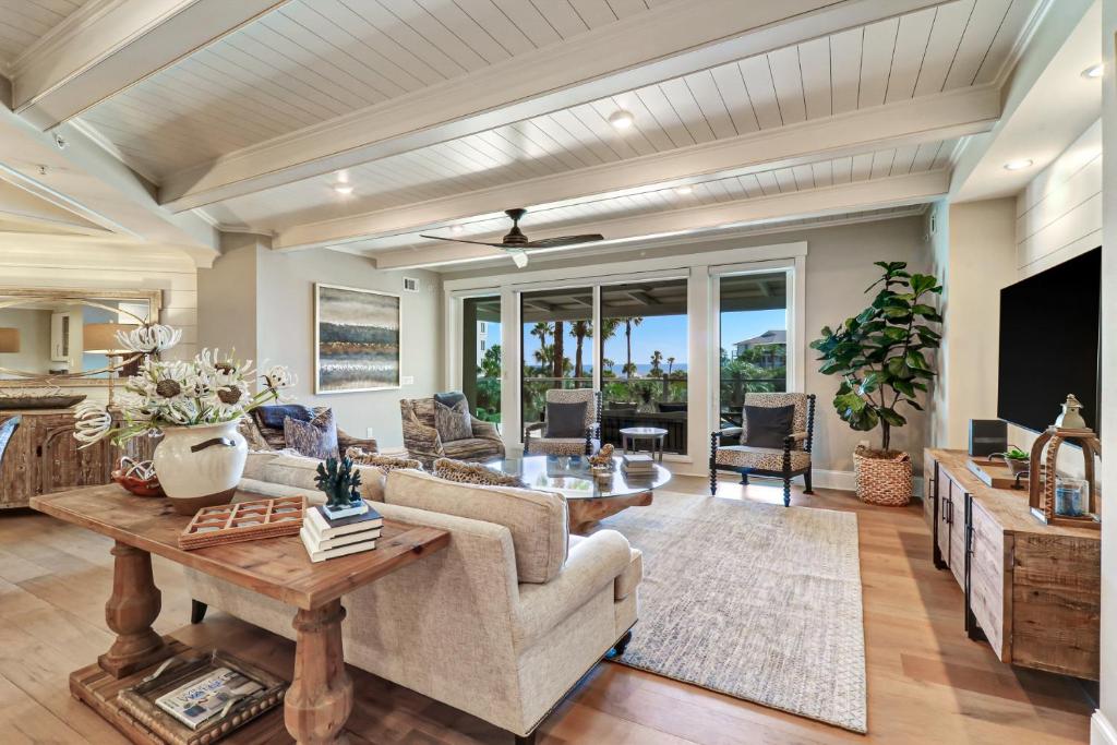 1013 Seacrest, Hilton Head Island