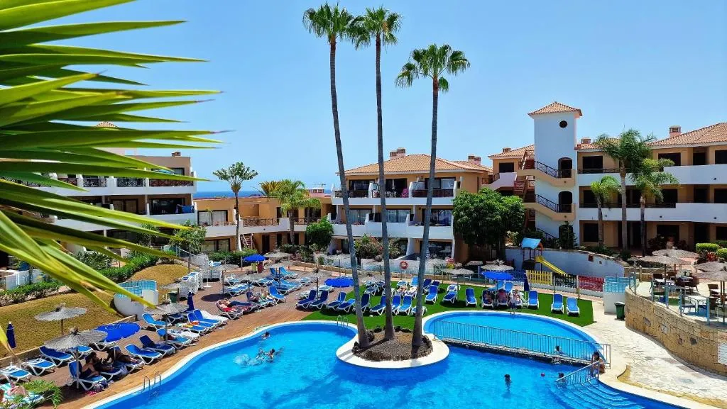 View of From €96 - Strelitzia Apartment - ocean view & heated pool, San Miguel ...