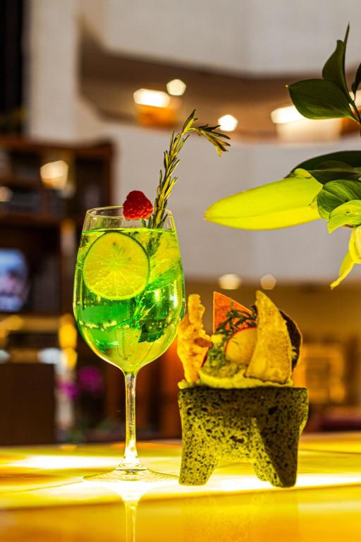 Bar/lounge