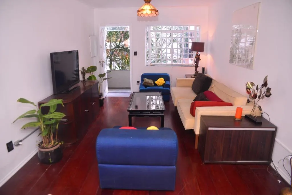 Residência Charme & Conforto, próxima do metro Vila Madalena, Hotel in São Paulo