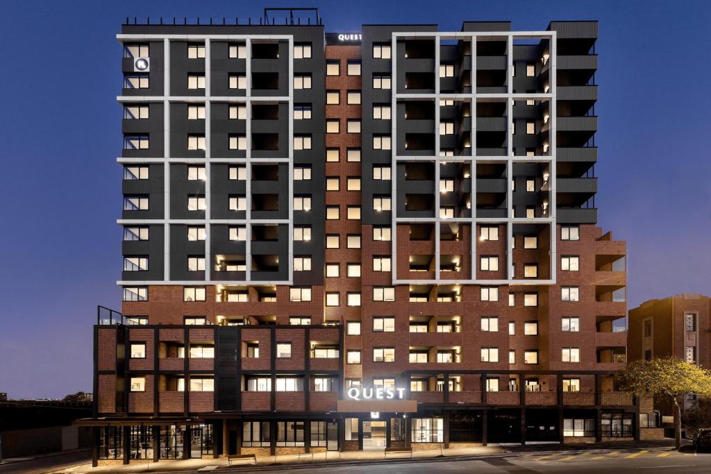 Quest Geelong Central, Geelong