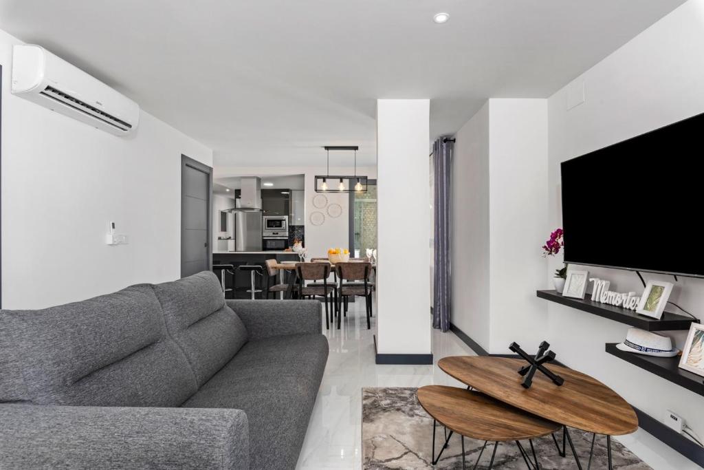 Apartamento Baltico, 50m to Los Locos Beach - 3