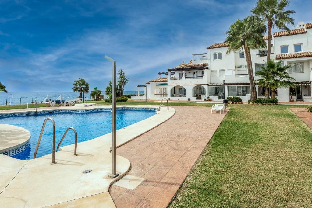 Playa Lucera, Sitio de Calahonda