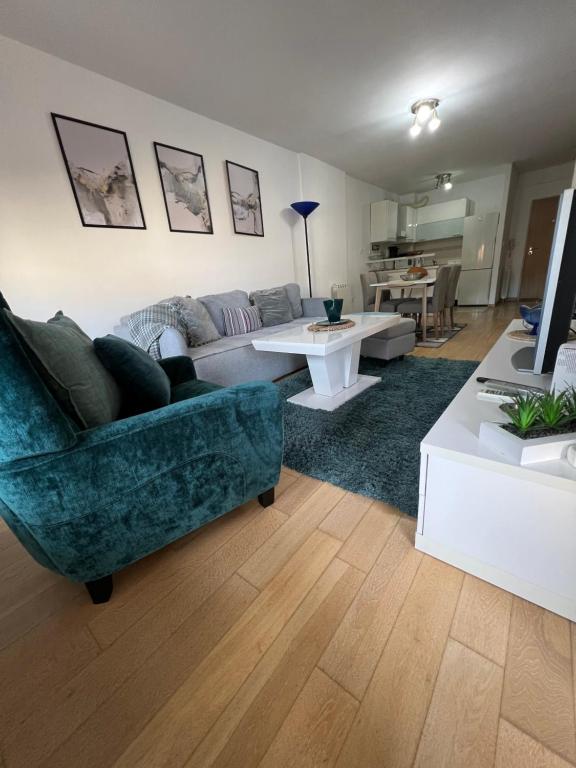 Apartment Story,Vojvode Petka Beograd - 2