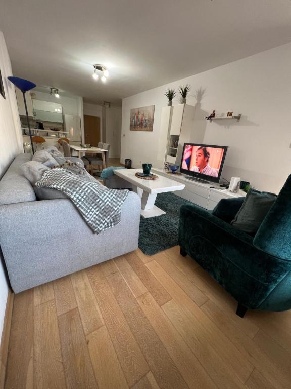 Apartment Story,Vojvode Petka Beograd - 5