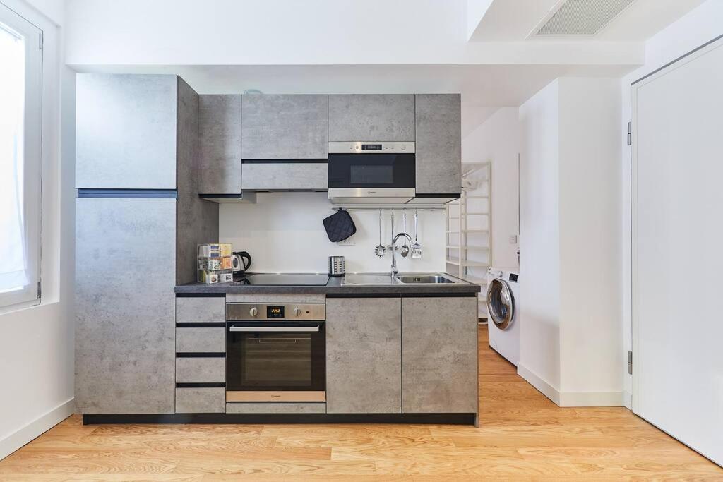 Bright Two-Room Apartment - 3