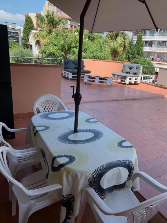 Apartment with large terrace, in Santa Margarita - 2
