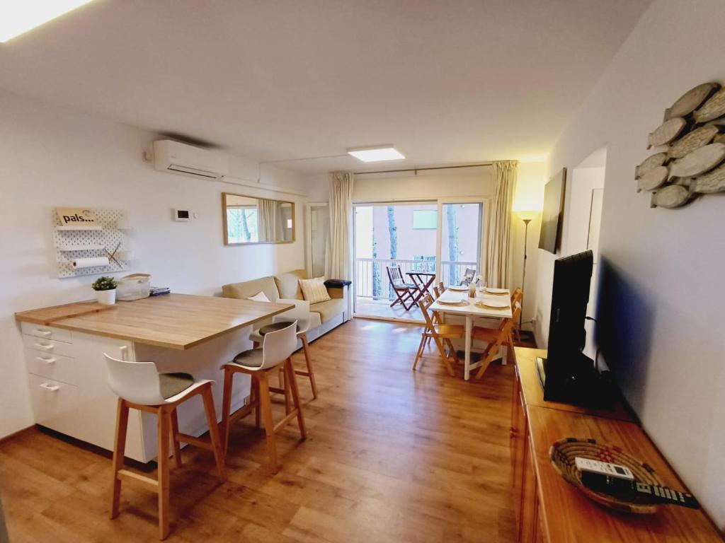 Apartamento con piscina y wifi cerca de la playa - 3