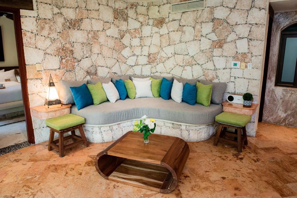 Villas Sacbe Condo Hotel and Beach Club - 5