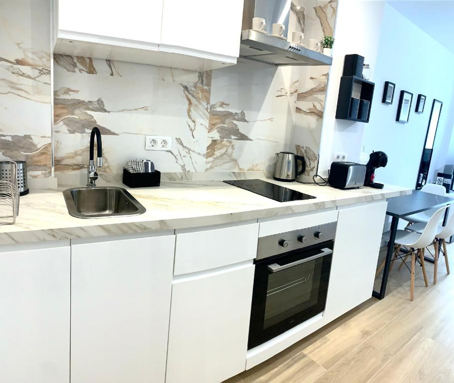 Apartamento PREMIUM con Piscina - Recepción 24 hs - 4