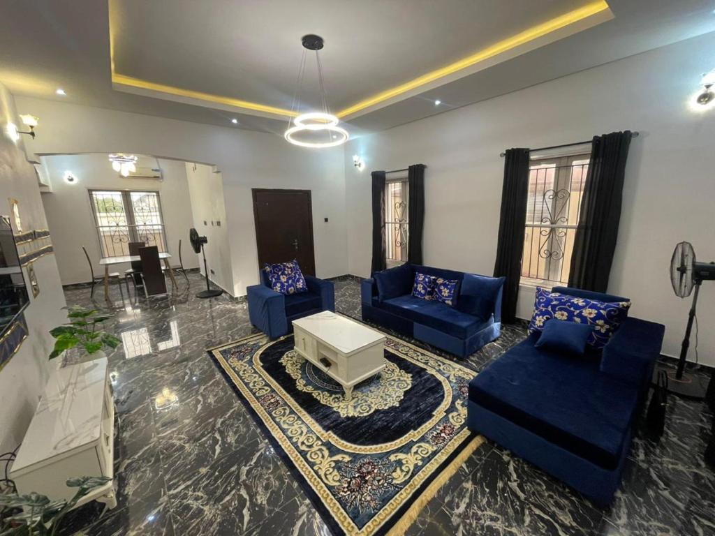 Immaculate 4-Bed detached duplex in Lekki Chevron, Lekki