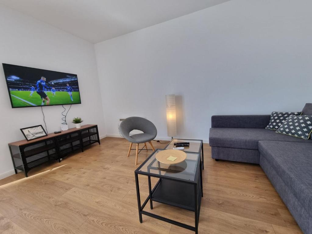 Janis Janulis 22 - 1