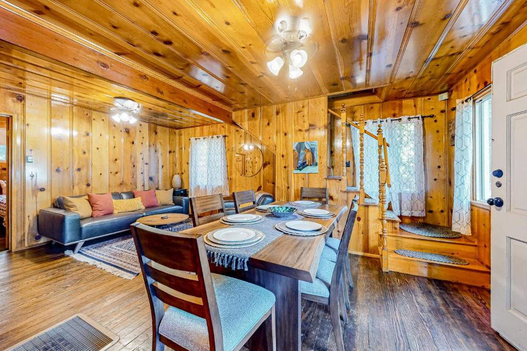 El Sueńo, Crestline