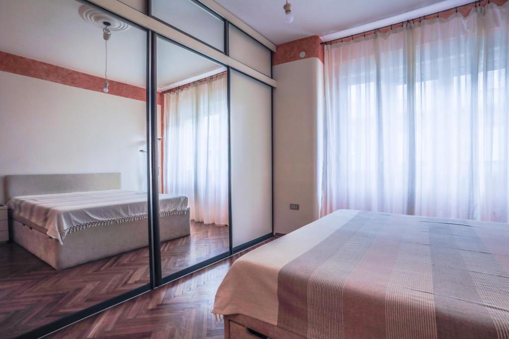 Tesla Museum Residence - 1