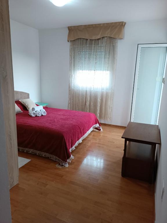 Apartment of Cityscape Haven - 5