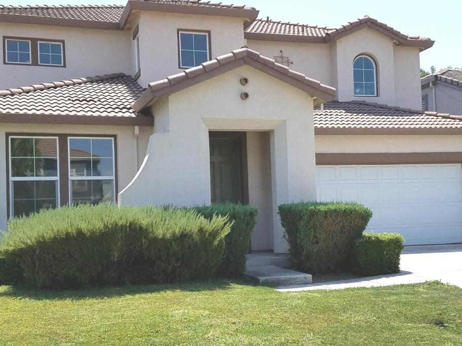 GREAT VACATION HOME IN TRACY