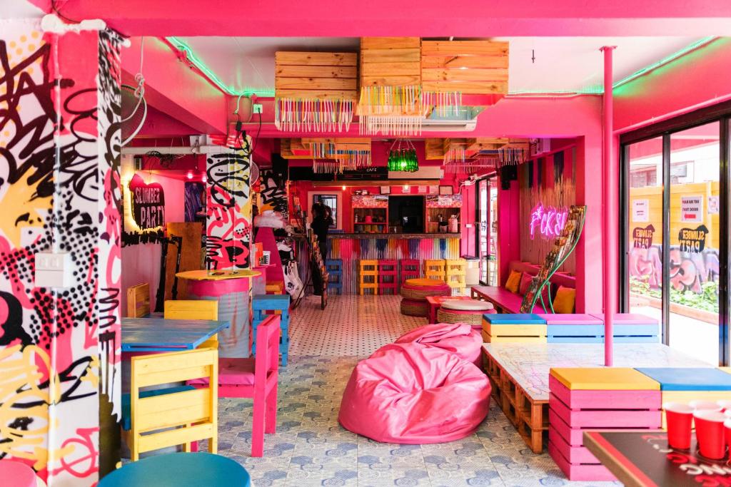 Bodega Chiang Mai Party Hostel