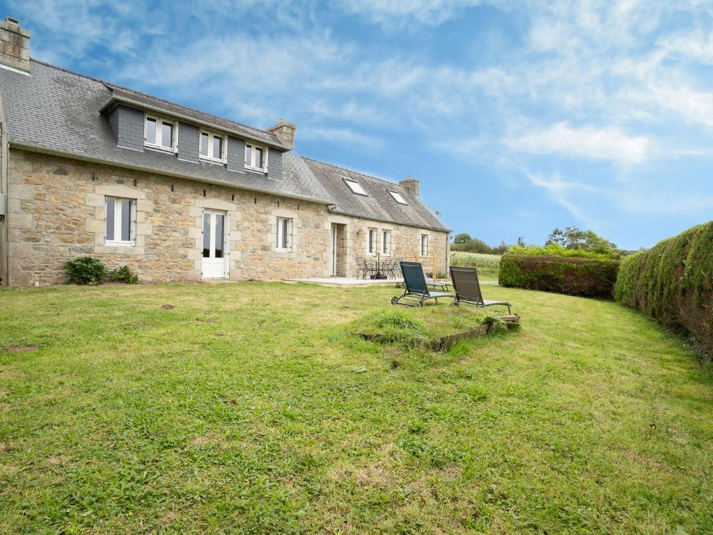 Holiday Home Au bout du chemin by Interhome