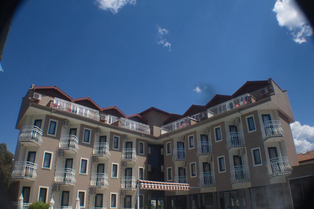 Remer Hotel — Hotel building in Fethiye, Mugla