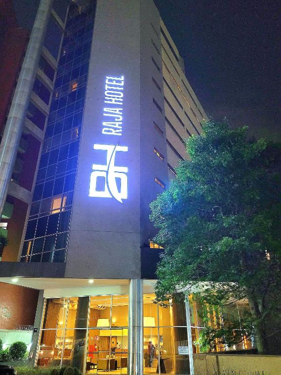 Best Price on BH Raja Hotel in Belo Horizonte + Reviews!