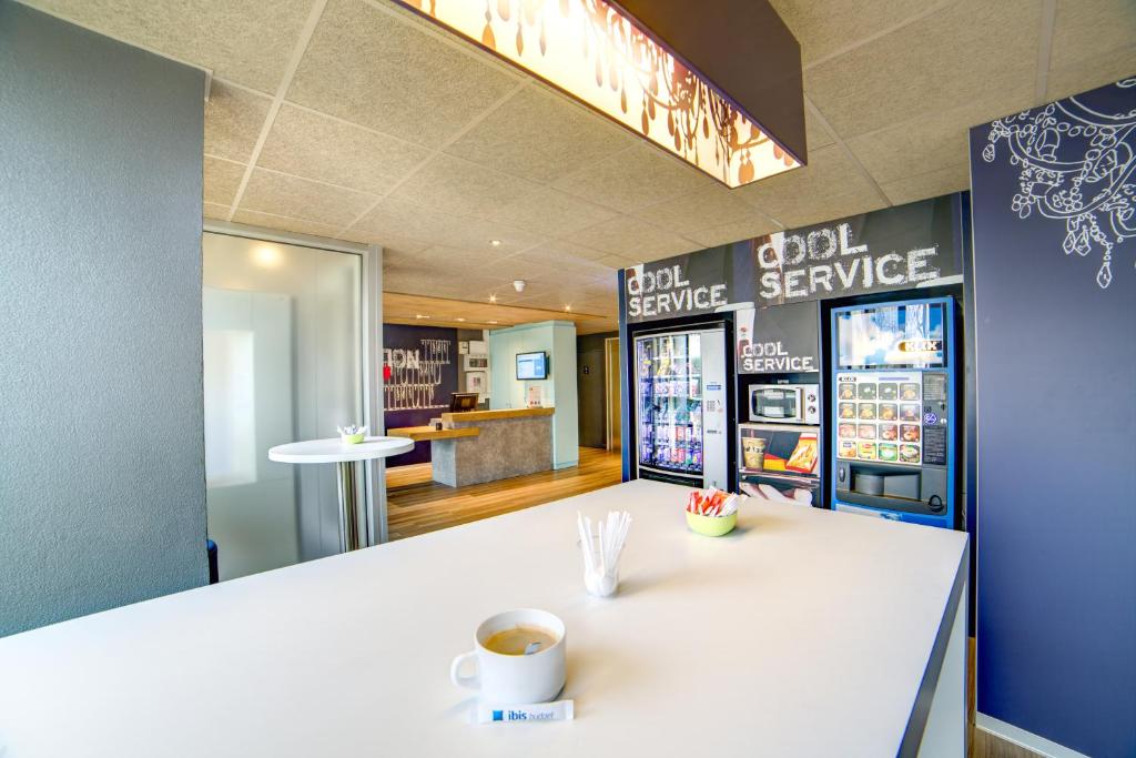 ibis budget Caen Mondeville photo