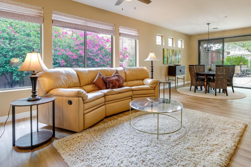 Patio and Golf Course Views at Home in Anthem!, Anthem