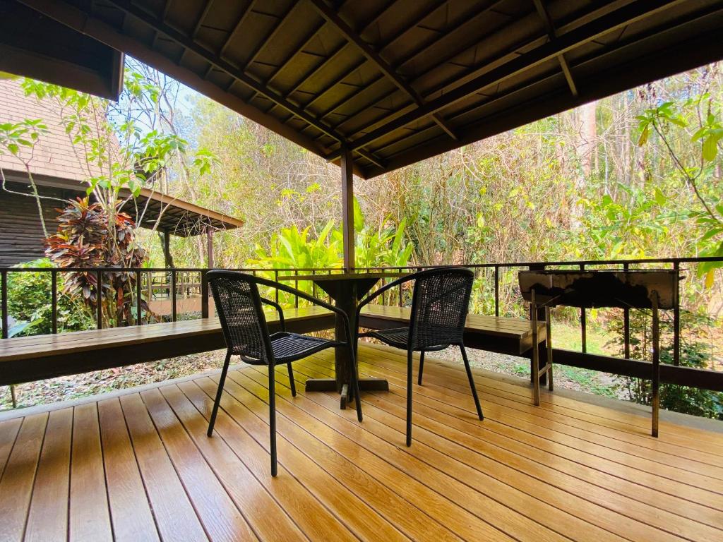 Khaokhoherbary Organic Farm & Resort 외관