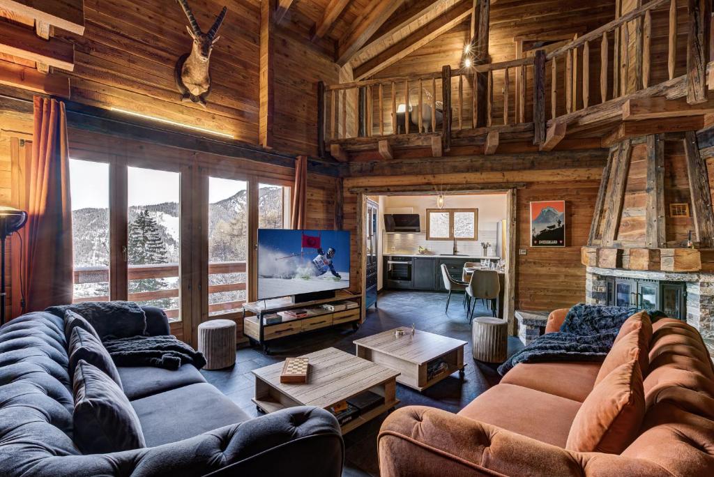 Chalet Alaska - 2