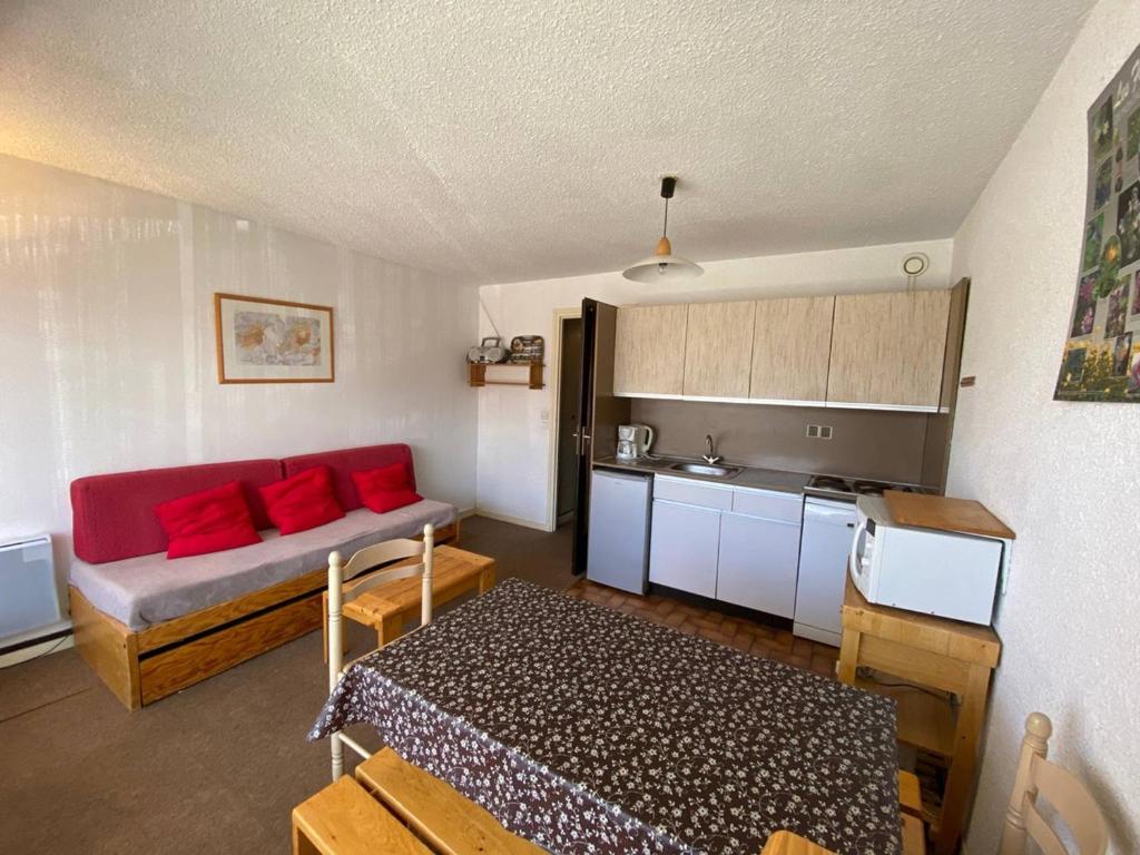 Studio cosy pour 4 pers, centre Alpe d'Huez, proche pistes, animaux OK, terrasse sud - FR-1-405-48 전경