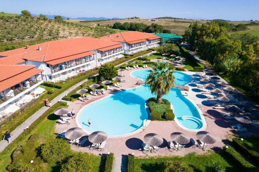 スイミングプール