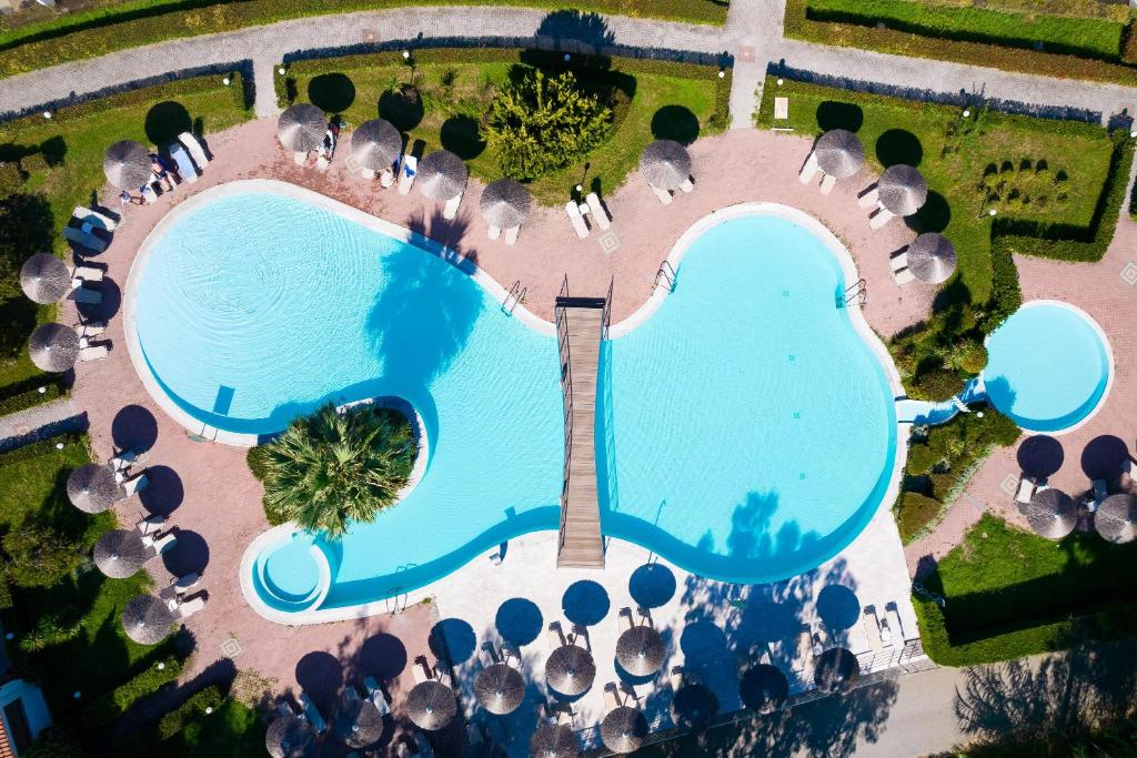 スイミングプール