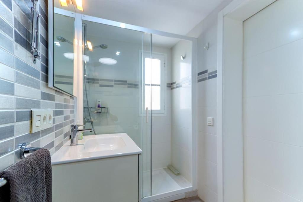 Riviera Park 2b, central 2 bed - 2