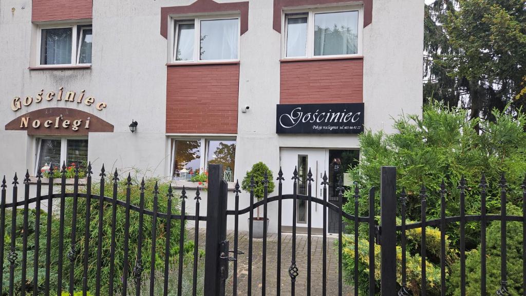 다르브스코 포모스키 숙소 전경