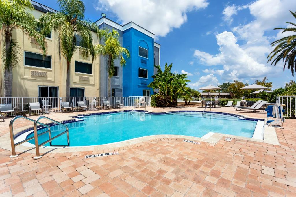 Holiday Inn Express Hotel Clearwater East - ICOT Center By IHG 호텔 이미지 2