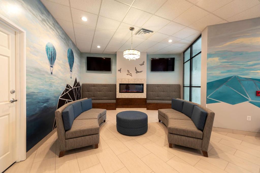 フロント・ロビー